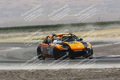 media/Jun-01-2024-CalClub SCCA (Sat) [[0aa0dc4a91]]/Group 3/Race/